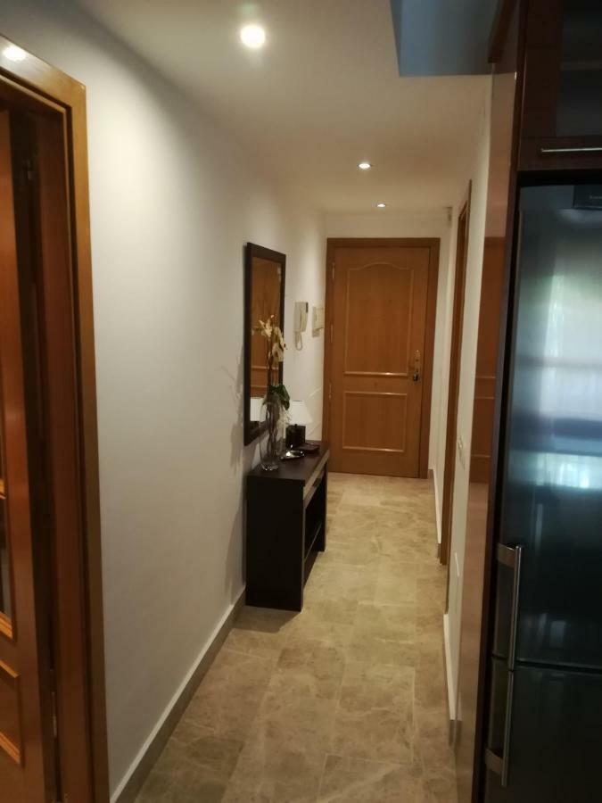 Apartamento En La Carihuela 托雷莫利诺斯 外观 照片