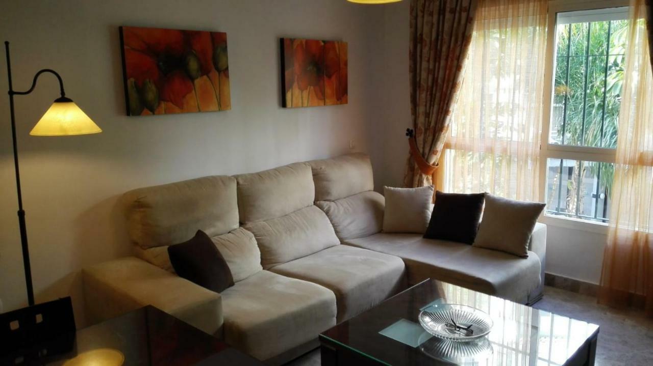 Apartamento En La Carihuela 托雷莫利诺斯 外观 照片